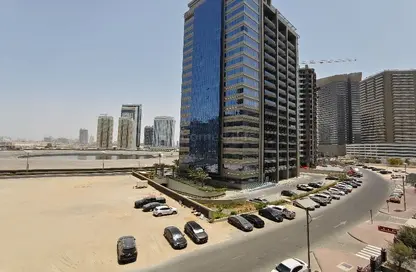 شقة - غرفة نوم - 2 حمامات للبيع في الأمل تاور - مدينة دبي الرياضية - دبي