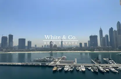 Apartment - 2 Bedrooms - 2 Bathrooms for rent in Palace Beach Residence - EMAAR Beachfront - Dubai Harbour - Dubai