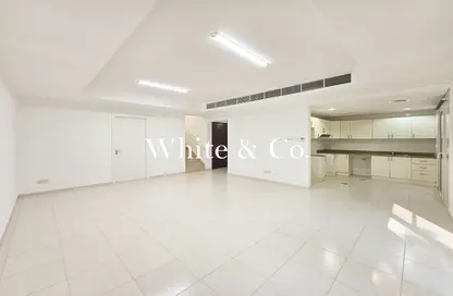 Villa - 3 Bedrooms - 3 Bathrooms for rent in Springs 8 - The Springs - Dubai