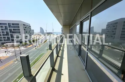 شقة - 2 غرف نوم - 2 حمامات للايجار في مساكن لامار - برج السيف - شاطئ الراحة - أبوظبي شقة - 2 غرف نوم - 2 حمامات للايجار في مساكن لامار - برج السيف - شاطئ الراحة - أبوظبي