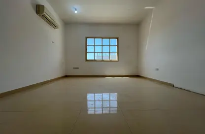 شقة - غرفة نوم - 1 حمام للايجار في الشامخة - أبوظبي