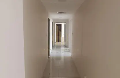 Apartment - 3 Bedrooms - 3 Bathrooms for rent in Golden Sands 7 - Mankhool - Bur Dubai - Dubai