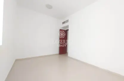 Apartment - 1 Bedroom - 1 Bathroom for rent in Pearl Tower - Al Khan - Sharjah
