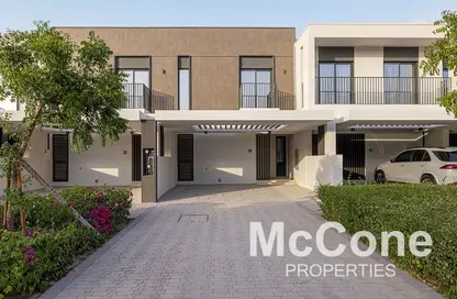Townhouse - 3 Bedrooms - 4 Bathrooms for rent in Greenviews 2 - EMAAR South - Dubai South (Dubai World Central) - Dubai
