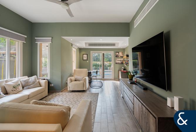 15645220 - Property Image 2