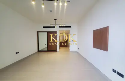 شقة - 1 حمام للايجار في بن غاطي عنبر - قرية الجميرا سركل - دبي