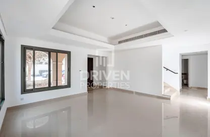 Villa - 3 Bedrooms - 3 Bathrooms for sale in Mushraif - Mirdif - Dubai