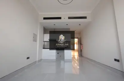 Apartment - Studio - 1 Bathroom for rent in Sarab 2 - Aljada - Sharjah