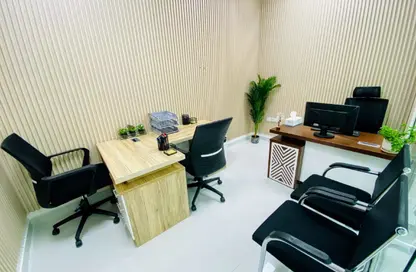 Office Space - Studio - 1 Bathroom for rent in Red Avenue - Al Garhoud - Dubai