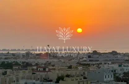 Apartment - 1 Bedroom - 1 Bathroom for rent in Oasis 1 - Jumeirah Garden City - Al Satwa - Dubai