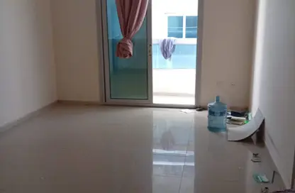 Apartment - 1 Bedroom - 1 Bathroom for rent in Al Khan - Sharjah