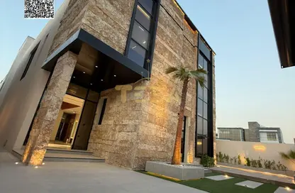 Villa - 5 Bedrooms - 7 Bathrooms for sale in Ajman Hills - Al Alia - Ajman