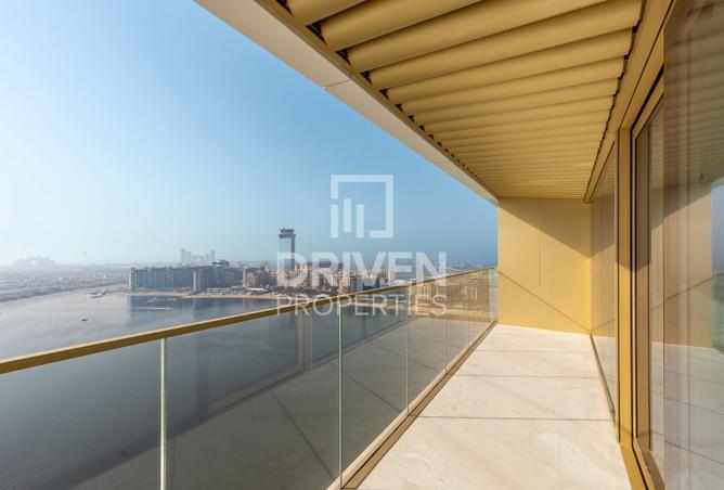 Apartment - 2 Bedrooms - 2 Bathrooms for sale in Grand Bleu Tower 2 - EMAAR Beachfront - Dubai Harbour - Dubai