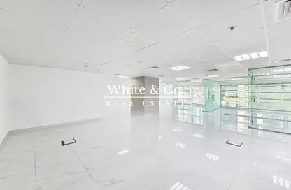 Office Space - Studio for rent in The Binary Tower - Business Bay - Dubai
