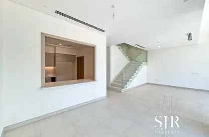 فيلا - 3 غرف نوم - 3 حمامات للايجار في مروج الفرجان شرق - مروج الفرجان - الفرجان - دبي