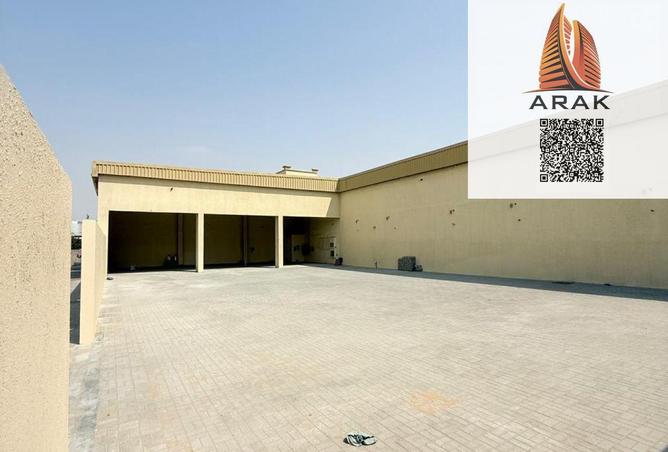 15893000 - Property Image 2