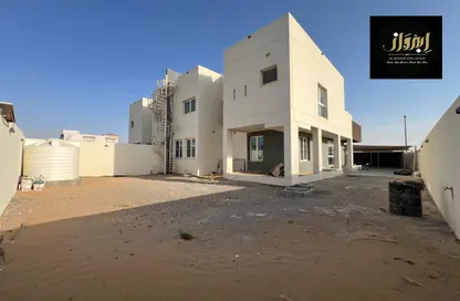 Villa - 4 Bedrooms - 5 Bathrooms for rent in Nasma Residence - Al Tai - Sharjah
