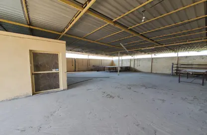 Warehouse - Studio - 2 Bathrooms for rent in Al Rams - Ras Al Khaimah