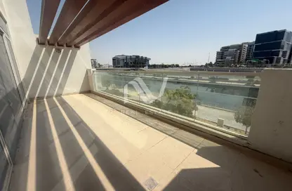 Apartment - 2 Bedrooms - 3 Bathrooms for rent in P2652 - Al Raha Beach - Abu Dhabi