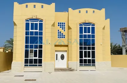 Villa - 4 Bedrooms - 6 Bathrooms for sale in Al Mairid - Ras Al Khaimah
