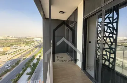 Apartment - 2 Bedrooms - 2 Bathrooms for rent in The Gate - Masdar City - Abu Dhabi
