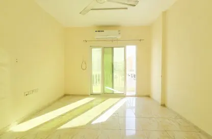 شقة - غرفة نوم - 1 حمام للايجار في طريق فاير ستاشن - مويلح - الشارقة