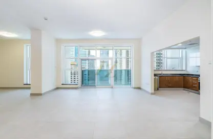 Apartment - 3 Bedrooms - 4 Bathrooms for sale in Marina Arcade Tower - Dubai Marina - Dubai