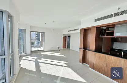 Empty Room image for: Apartment - 2 Bedrooms - 2 Bathrooms for rent in The Residences 6 - The Residences - Downtown Dubai - Dubai, Image 1