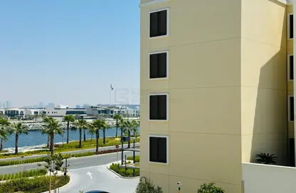 Apartment - 1 Bedroom - 2 Bathrooms for rent in La Cote Building 4 - Jumeirah 1 - Jumeirah - Dubai