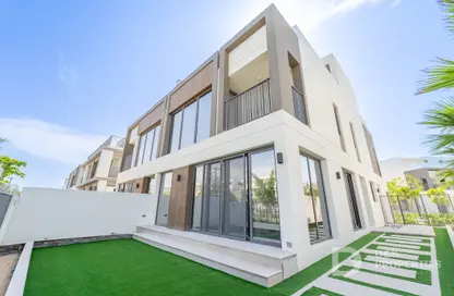 Villa - 4 Bedrooms - 6 Bathrooms for rent in Aura - Tilal Al Ghaf - Dubai