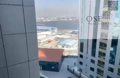 شقة - 2 غرف نوم - 2 حمامات للبيع في أورينت تاور 1 - أورينت تاور - البستان - عجمان