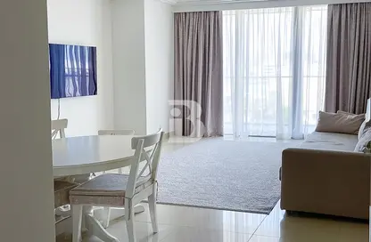 Living / Dining Room image for: Apartment - 1 Bedroom - 1 Bathroom for rent in Boulevard Point - Downtown Dubai - Dubai, Image 1
