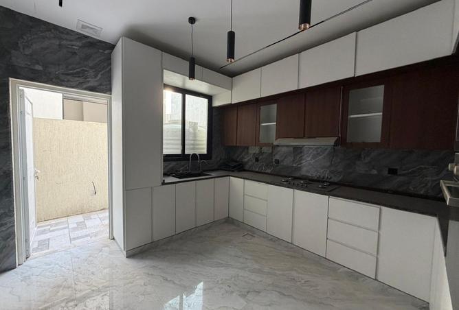 15985509 - صورة العقار 2