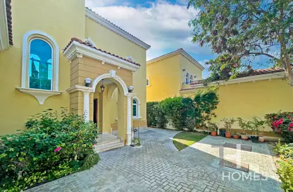Villa - 3 Bedrooms - 4 Bathrooms for rent in Legacy - Jumeirah Park - Dubai