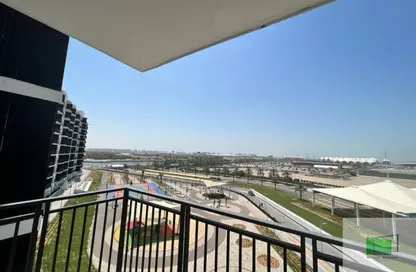 Apartment - 1 Bedroom - 2 Bathrooms for rent in Waters Edge - Yas Island - Abu Dhabi