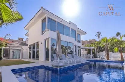 Pool image for: Villa - 5 Bedrooms - 6 Bathrooms for sale in Garden Homes Frond A - Garden Homes - Palm Jumeirah - Dubai, Image 1