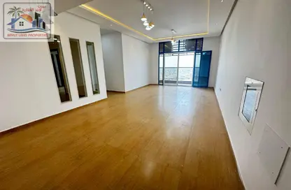 Apartment - 3 Bedrooms - 3 Bathrooms for rent in Gate Tower 1 - Musheiref - Ajman