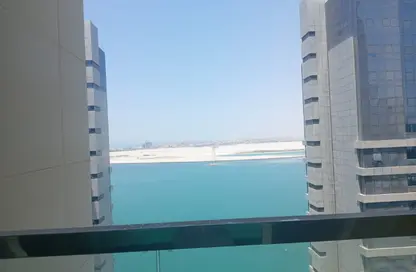 شقة - 2 غرف نوم - 3 حمامات للايجار في برج وجه البحر - شمس أبوظبي - جزيرة الريم - أبوظبي