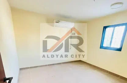 شقة - غرفة نوم - 1 حمام للايجار في مساكن كورنيش عجمان - طريق كورنيش عجمان - عجمان