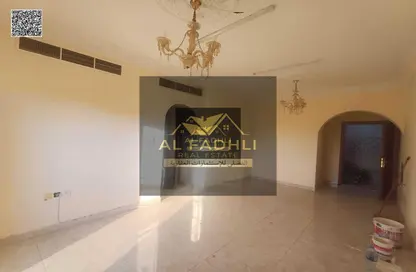 شقة - 2 غرف نوم - 2 حمامات للايجار في فلل الروضة 3 - 3  الروضة - الروضة - عجمان