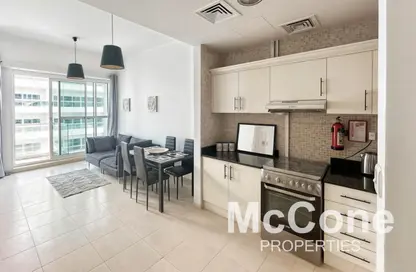 شقة - غرفة نوم - 1 حمام للايجار في برج ماي فير - الخليج التجاري - دبي