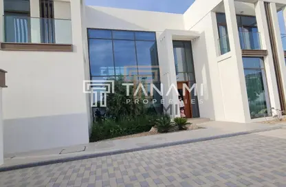 Villa - 5 Bedrooms - 7 Bathrooms for rent in Al Jubail Island - Abu Dhabi