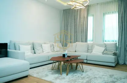 Apartment - 3 Bedrooms - 5 Bathrooms for sale in Zaafaran 1 - Zaafaran - Old Town - Dubai