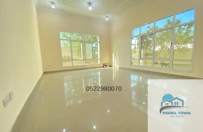 Apartment - 2 Bedrooms - 2 Bathrooms for rent in Khalifa City A - Khalifa City - Abu Dhabi