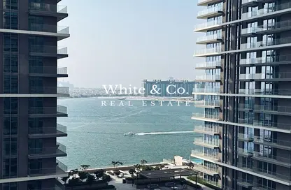 Apartment - 1 Bedroom - 1 Bathroom for rent in Marina Vista - EMAAR Beachfront - Dubai Harbour - Dubai