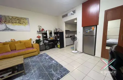 Apartment - Studio - 1 Bathroom for rent in Al Warsan 1 - Al Warsan - Dubai