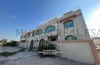 مجمع سكني - استوديو - 6 حمامات للبيع في المشرف - أبوظبي