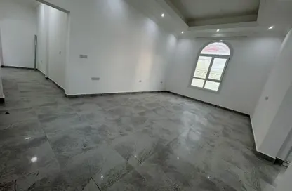 شقة - غرفة نوم - 1 حمام للايجار في مدينة الرياض - أبوظبي