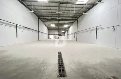 Warehouse - Studio - 1 Bathroom for rent in Jebel Ali Industrial 1 - Jebel Ali Industrial - Jebel Ali - Dubai