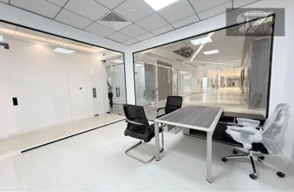 Business Centre - Studio - 4 Bathrooms for rent in Burj Nahar Building - Al Muteena - Deira - Dubai